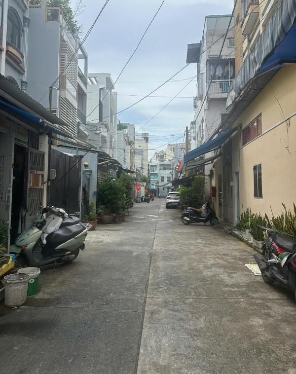 Cần bán Nhà trong hẻm 47m²
