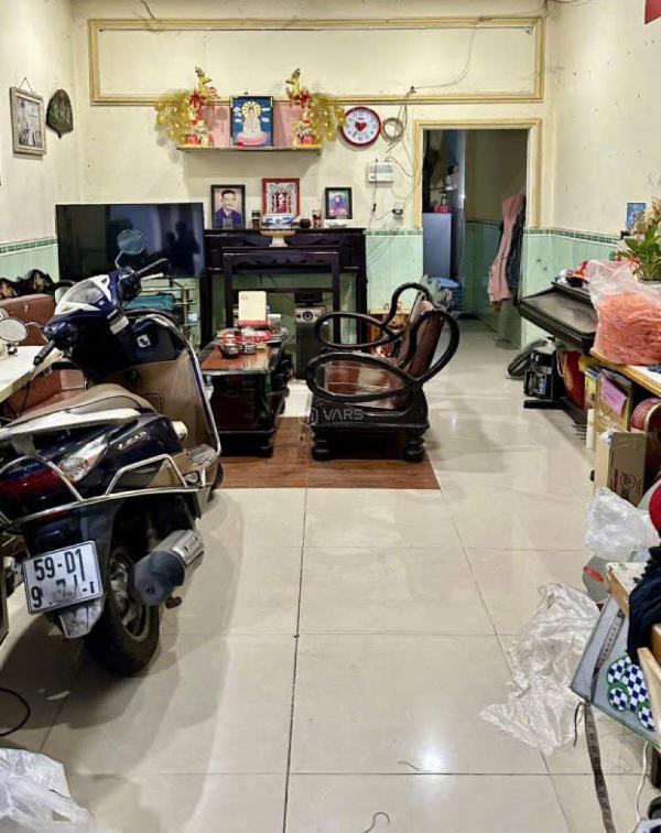 Chủ cần bán Nhà trong hẻm 53m²