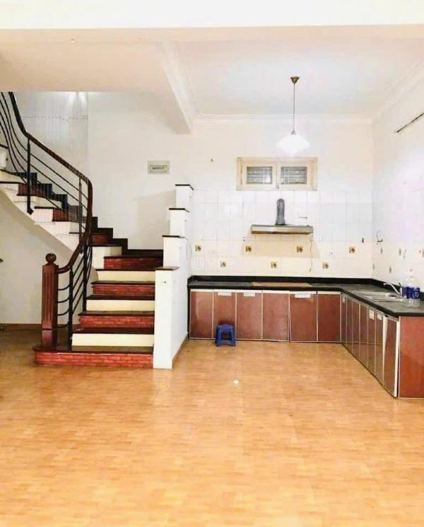Bán Nhà trong hẻm 58m²