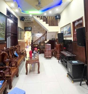 Bán Nhà trong hẻm 140m²