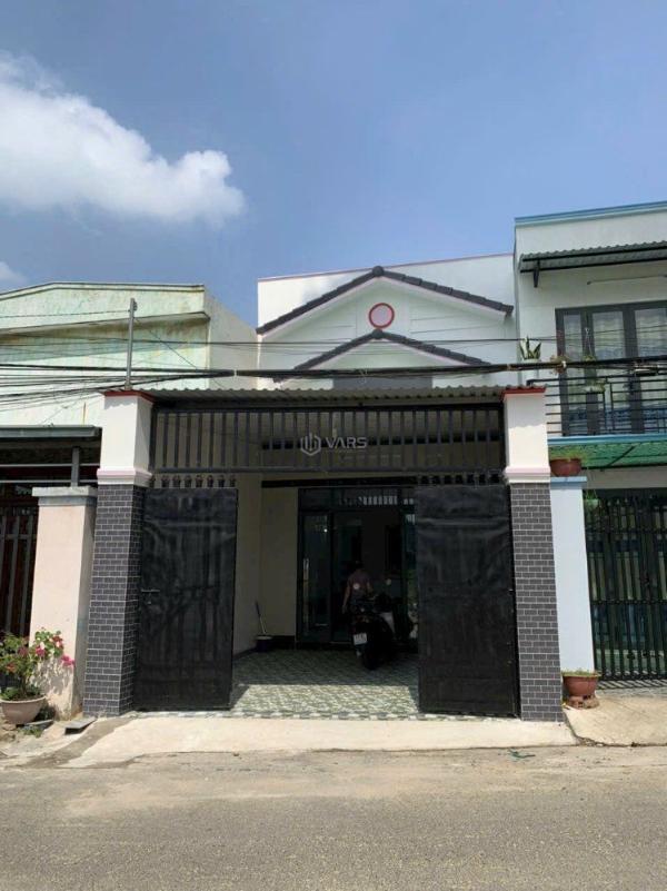 Nhà gác lửng mặt tiền giá rẻ liên hệ xem ngay