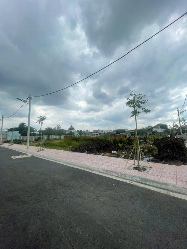 Bán đất lô gốc 2 mặt tiền Thạnh Xuân 25 đang làm 4 làn xe giá chỉ hơn 4 tỷ