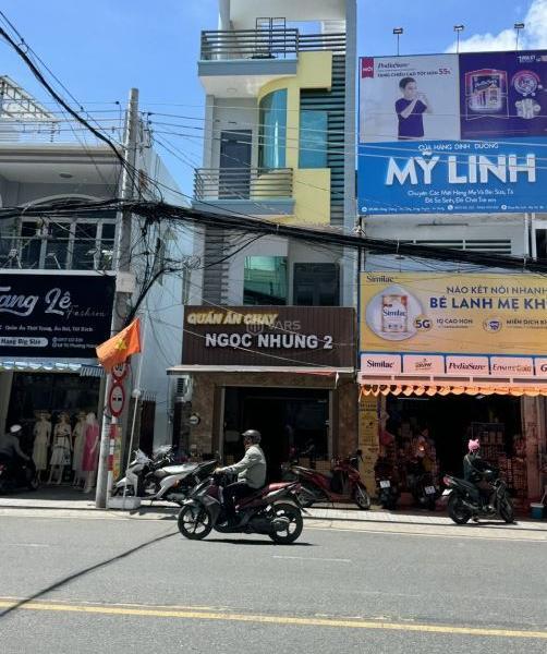 Cần bán Nhà mặt phố 79m²