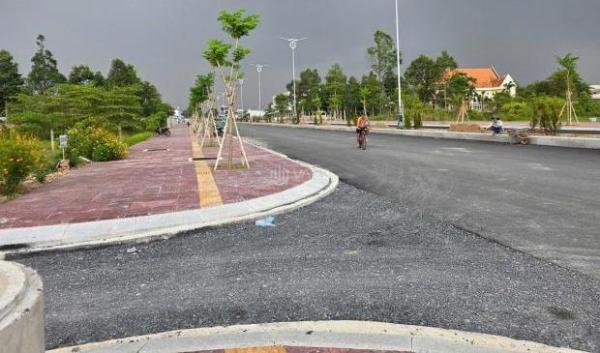 Chủ cần bán Đất nền riêng lẻ 1888m²