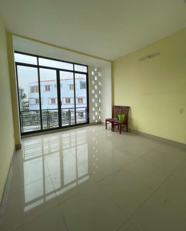 Bán nhà 3 tầng 🔥 gần vòng xoay phú hữu ngay chung cư ricca gò cát, quận 9