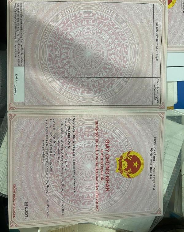 Cần bán Nhà trong hẻm 40m²