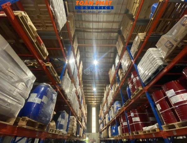 Cần cho thuê Nhà xưởng, nhà kho 200m²