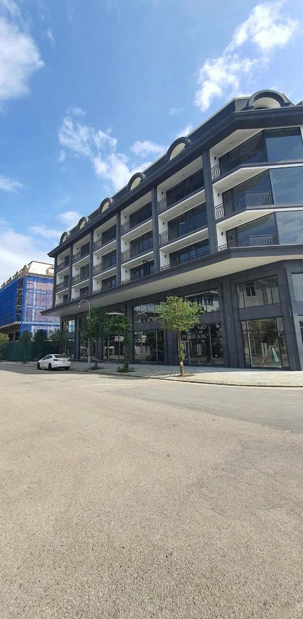 Chủ cho thuê Khác 102m²