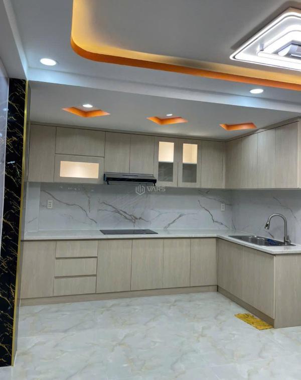 Bán Nhà mặt phố 80m²