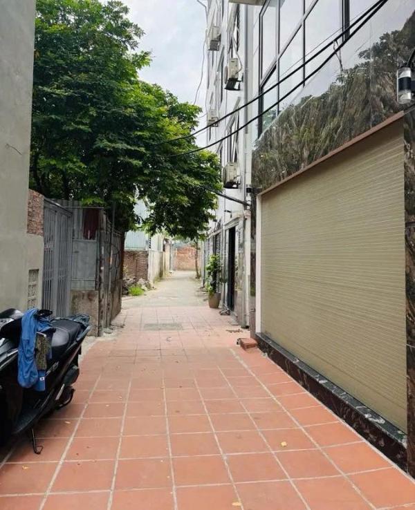 Bán nhà ngõ 98 đàm quang 🏘️ trung , 42m2,6 tầng thang máy. mt 5m, mới , ở luôn
