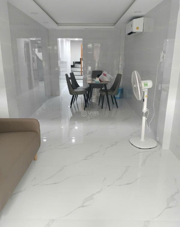 Bán Nhà mặt phố 30m²