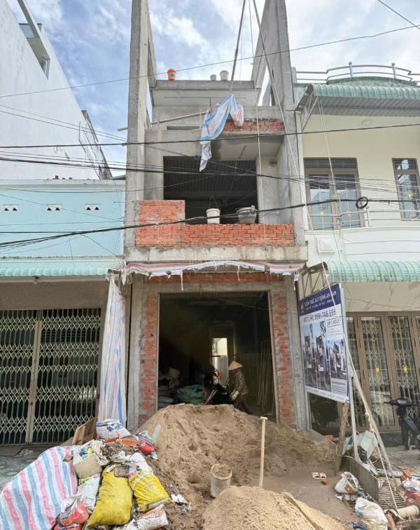 Nhà bán khu dân cư 🏣 91b, mới xây dựng, 1 trệt 2 lầu, sân thượng, giá bán 6,2 tỷ