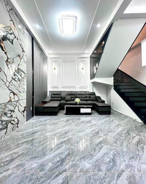 Nhà bán 🏢 hẻm liên tổ 5 -6, nguyễn văn linh, 1 trệt 1 lầu giá bán 2 tỷ 380 triệu