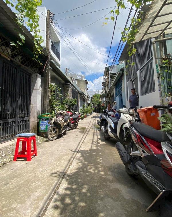 Cần bán Nhà trong hẻm 62m²