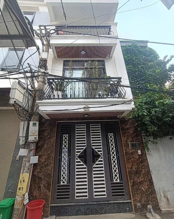 Bán Nhà trong hẻm 90m²
