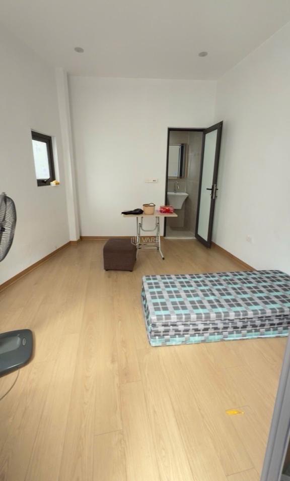 🔥 nhỉnh 4 tỷ, văn hương, tôn đức thắng, ngõ nông gần phố, dt 🏣 23m2, 4 tầng, full