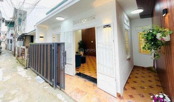 Bán Nhà mặt phố 55m²
