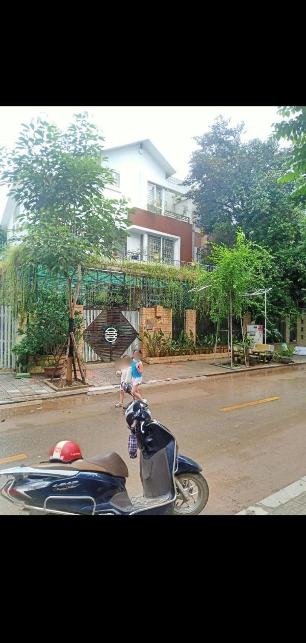 Bán Biệt thự nghỉ dưỡng 201m²