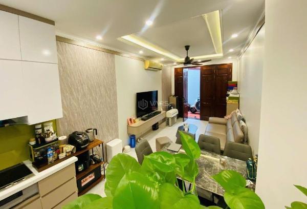 🔥 siêu phẩm ngọc thụy 36m², 5 tầng, 8.2 tỷ nhà 🏢 mới, ô tô đỗ cổng 🔥