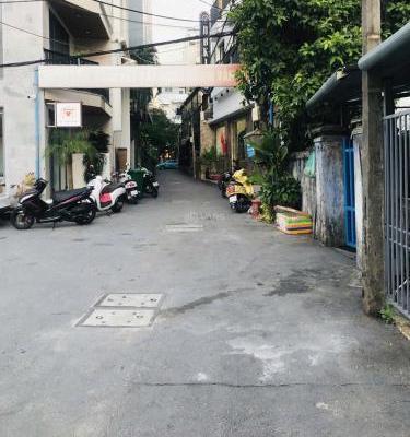 Cần bán Nhà mặt phố 133m²