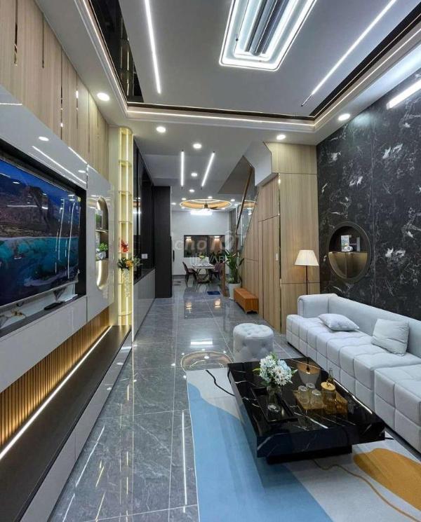 Chủ cần bán Nhà mặt phố 125m²