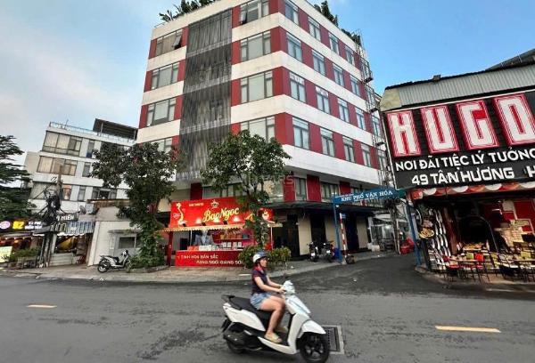 Tòa nhà văn phòng 240m², 1 🏢 hầm 6 tầng st, góc 2mt đường 25m tân phú, giá 65