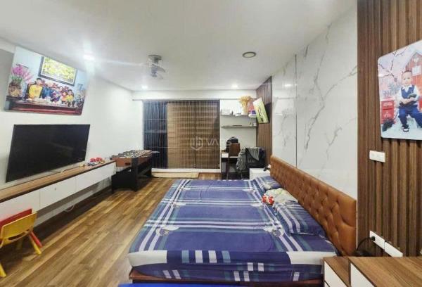 Bán Nhà mặt phố 52m²