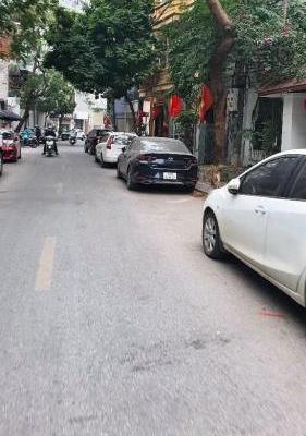 Mặt phố Đốc Ngữ, Ba Đình, 🏡 2 mặt tiền, siêu đầu tư, vỉa hè, 78m, 14 tỷ