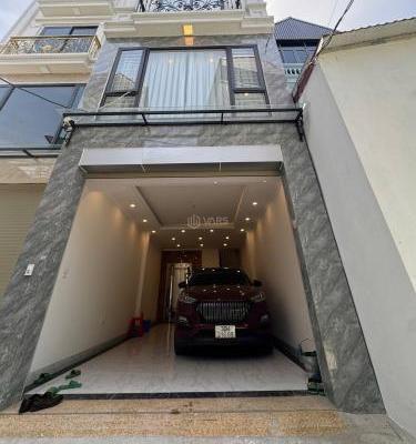 THẠCH BÀN – NHÀ ĐẸP NHƯ RESORT – THANG 🏢 MÁY – GARA ÔTÔ – 10,45 TỶ