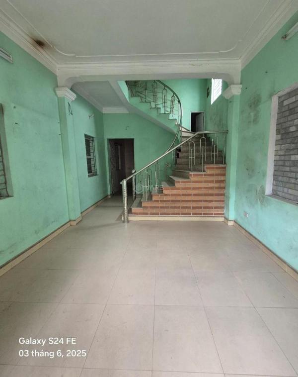 Bán đất tặng nhà 2 tầng dân xây kiên cố vị trí trung tâm liên ninh 🏘️ tiện ích