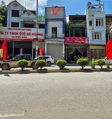 Chủ cần bán Nhà mặt phố 97m²