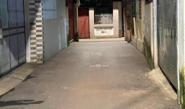 Chủ cần bán Nhà trong hẻm 98m²