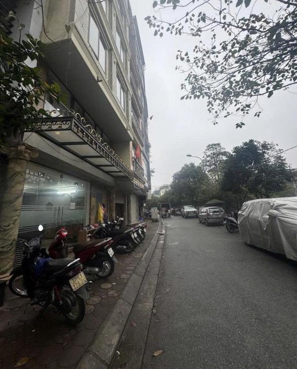 Trường chinh, thanh xuân - oto - thang máy - full nội thất - vỉa 🏢 hè - 50m, 7tầng
