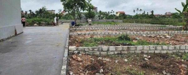 Lô đất 🏚️ giá rẻ Tổ 9 Hòa Nghĩa – gần đường 402, chỉ 5xx triệu ZALO 05672*****