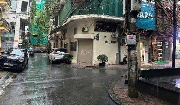 Cần bán Nhà mặt phố 50m²