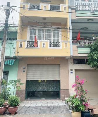 Bán Nhà mặt phố 81m²