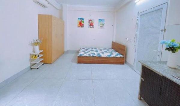Cho thuê studio 28m² full nội thất tại ngõ 158 Yên Hoà, 🏤 Cầu Giấy