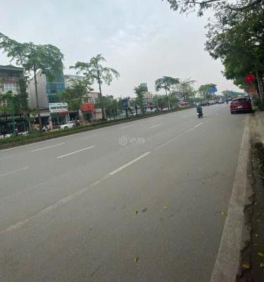 CHO THUÊ NHÀ NGUYÊN CĂN 🔥 MẶT PHỐ NGÔ GIA TỰ -VỈA HÈ RỘNG- Ô TÔ TRÁNH-KINH DOANH