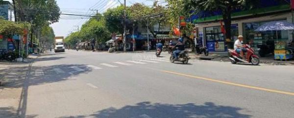 Cần bán Nhà mặt phố 460m²