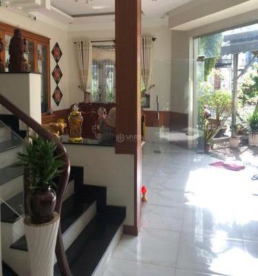 Bán nhà 1 trệt 🏦 2 lầu góc 2 mặt tiền ngang 6,5m. KDC Đinh Thuận P. Tân Hiệp. Giá 8,9 tỷ.