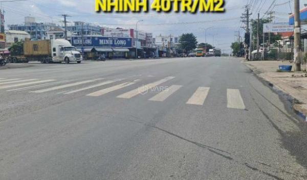 Bán nhà Mặt 🏢 Tiền KD QL 1K , 235 m2 , Nhỉnh 40tr /m2 , Lh0939208616