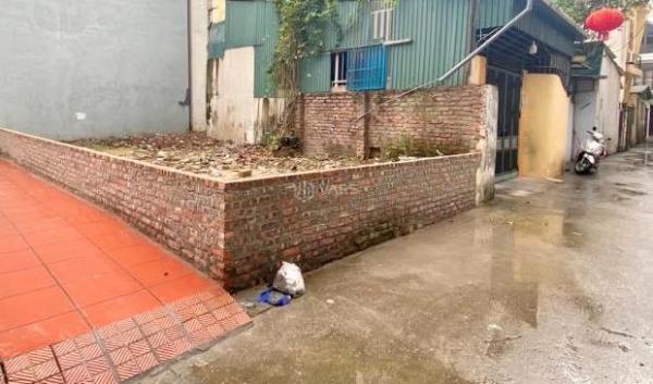 Cần bán Nhà trong hẻm 60m²