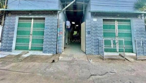 Bán Nhà trong hẻm 320m²