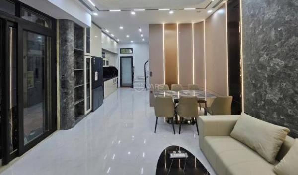 Cần bán Nhà trong hẻm 50m²