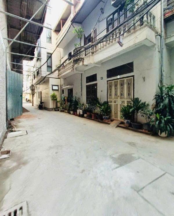 Nhà phố ông ích khiêm ba đình 🏠 - mặt ngõ thông ô tô vào tận cửa chỉ 1 nhà r