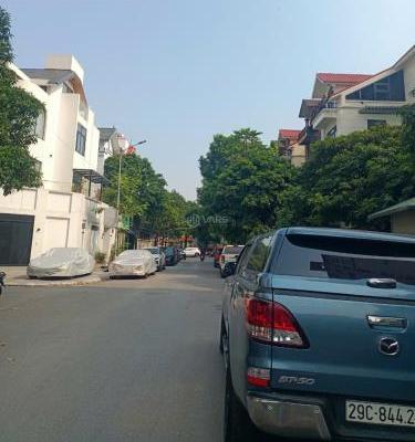 Chủ cần bán Nhà mặt phố 115m²