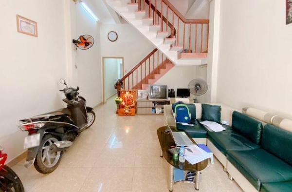 Nhà 3 tầng, hẻm xe tải 8m, thân nhân trung, tân bình, 84m2, chỉ 🔥 15 tỷ tl