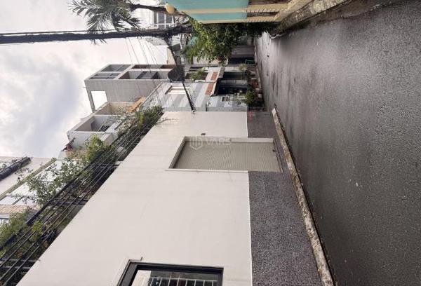 Ngay phố thời trang trần quang diệu - phú nhuận, 4.8x10, 🏘️ 3 tầng có sân - 6. 75 t