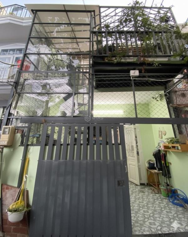 Cần bán Nhà trong hẻm 33m²