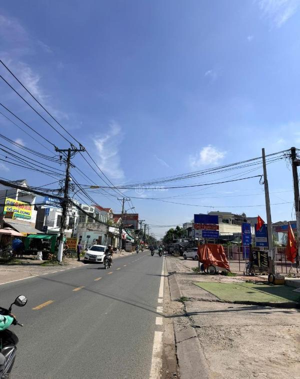 Bán Nhà mặt phố 129m²